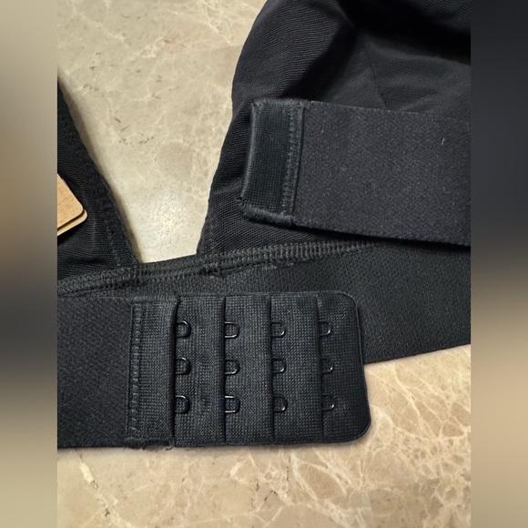 SKIMS COTTON RIB PLUNGE BRALETTE - Picture 7 of 11